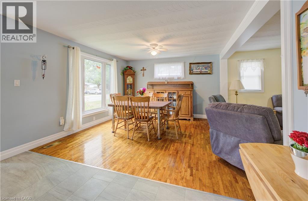 254 Wellington Street W, Mount Forest, Ontario  N0G 2L0 - Photo 15 - 40755214