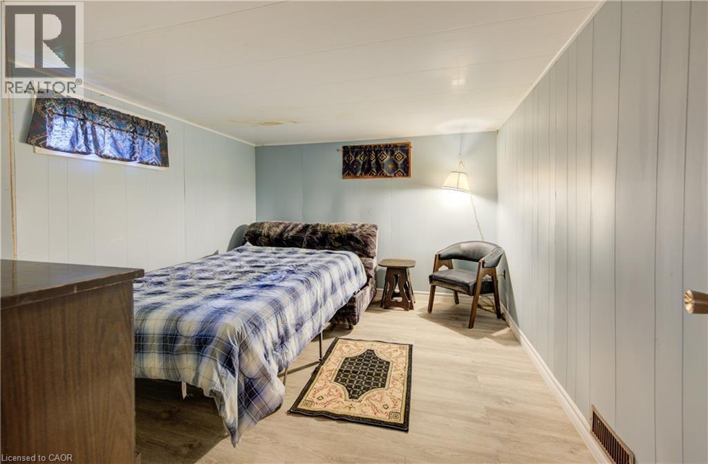 254 Wellington Street W, Mount Forest, Ontario  N0G 2L0 - Photo 24 - 40755214