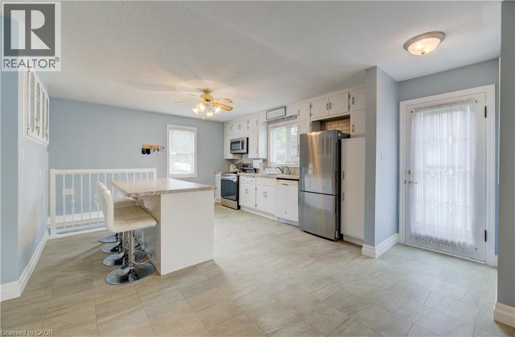 254 Wellington Street W, Mount Forest, Ontario  N0G 2L0 - Photo 5 - 40755214