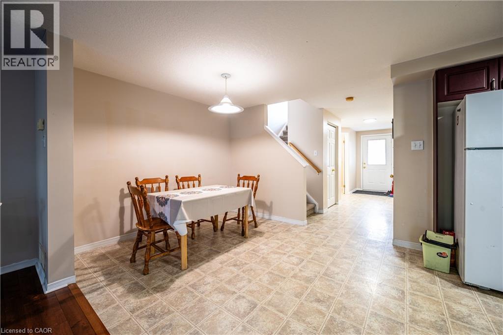 658 Wild Ginger Avenue, Waterloo, Ontario  N2V 2T1 - Photo 4 - 40755500