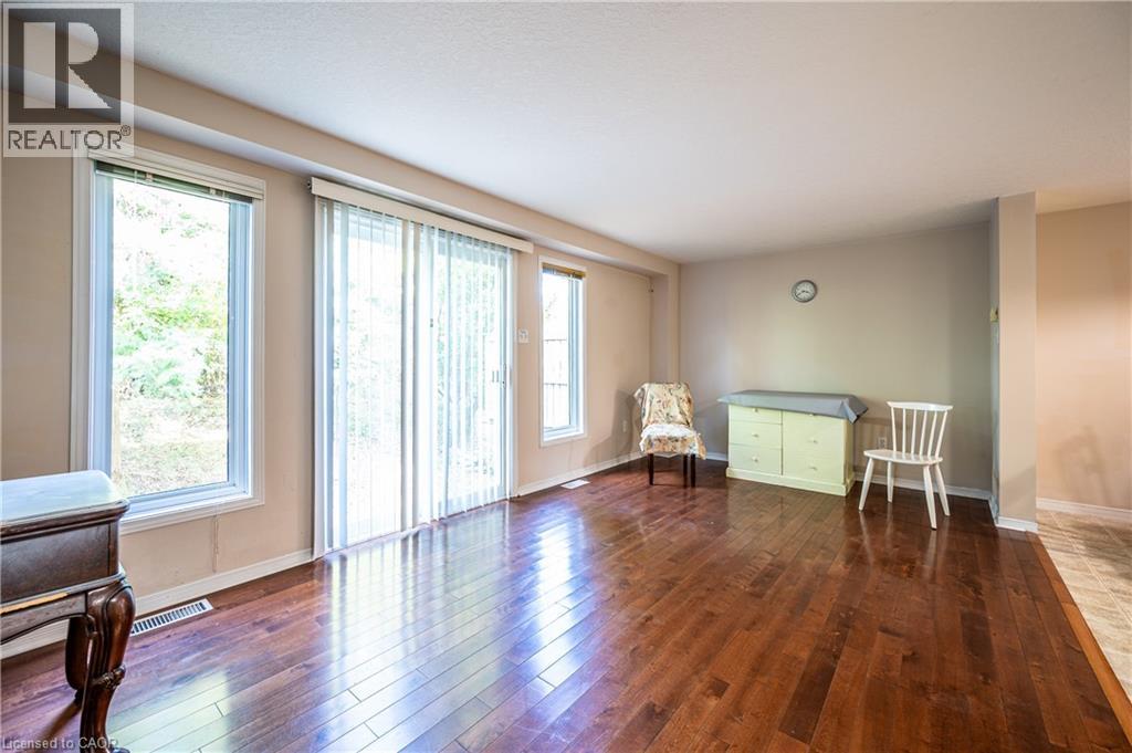 658 Wild Ginger Avenue, Waterloo, Ontario  N2V 2T1 - Photo 7 - 40755500