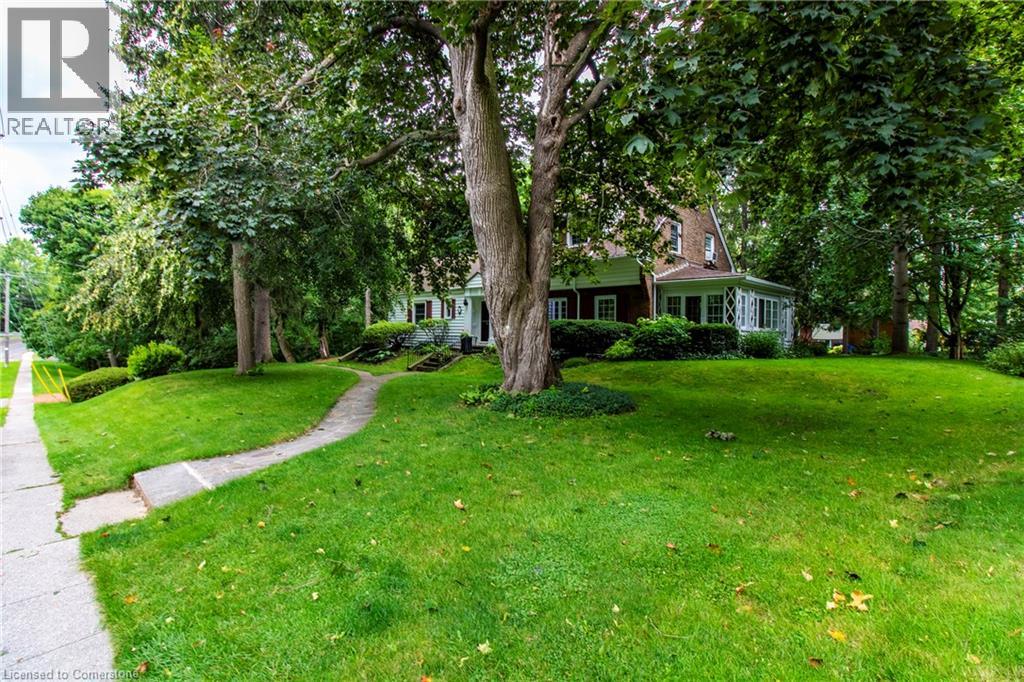 Property at 312 NELSON Street W image 3