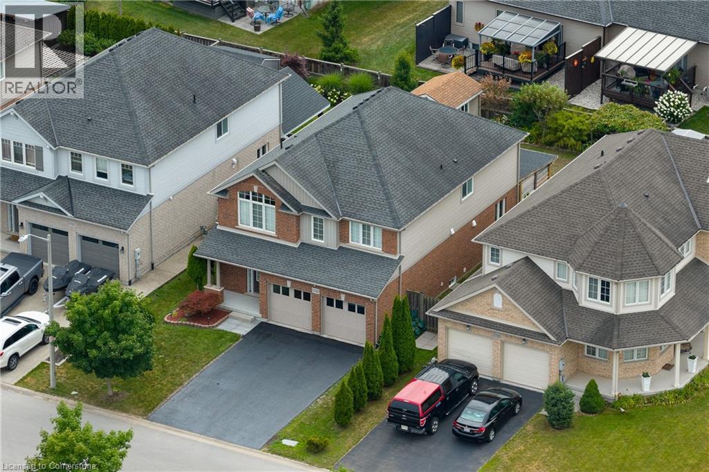 Property at 5743 JAKE Crescent image 3