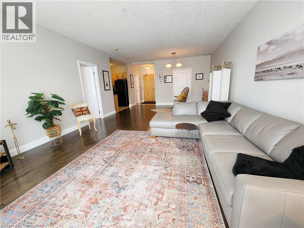 165 Duke Street E Unit# 202, Kitchener, Ontario  N2H 6T8 - Photo 8 - 40756083