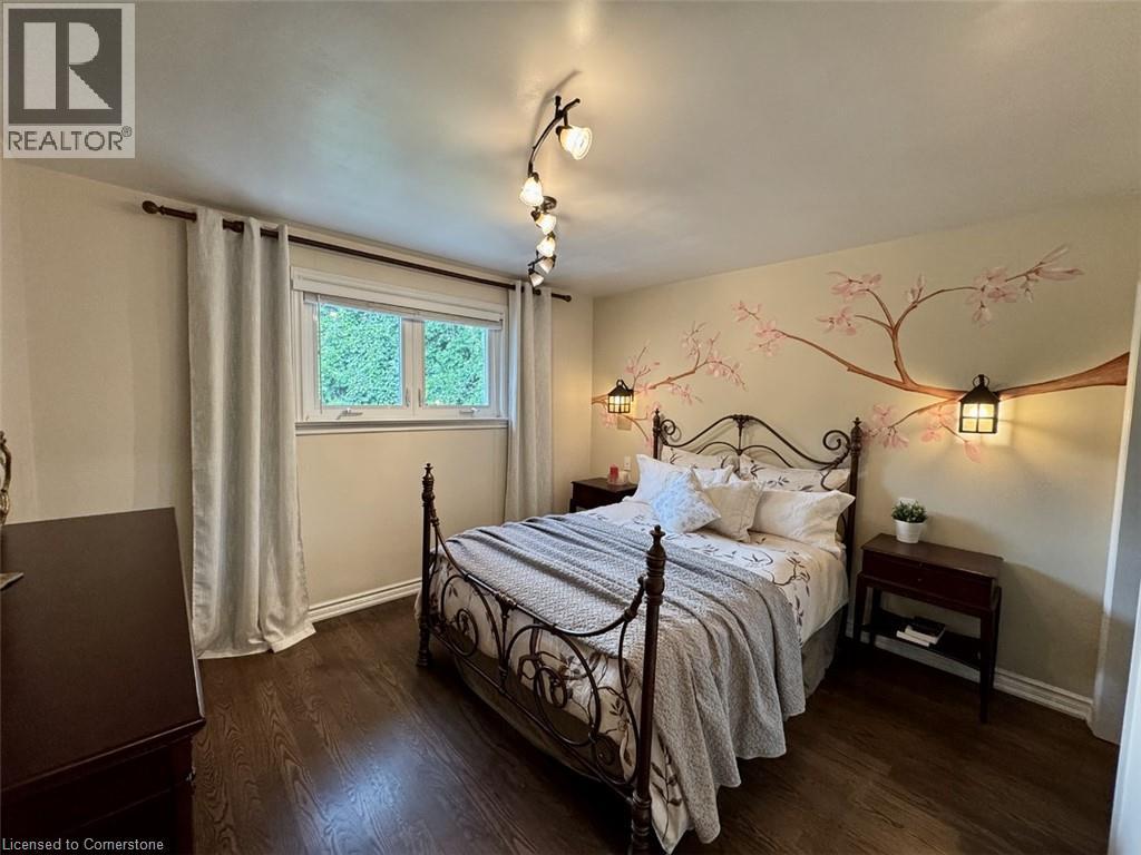 1005 Dormer Street, Mississauga, Ontario  L5E 1T7 - Photo 12 - 40756183