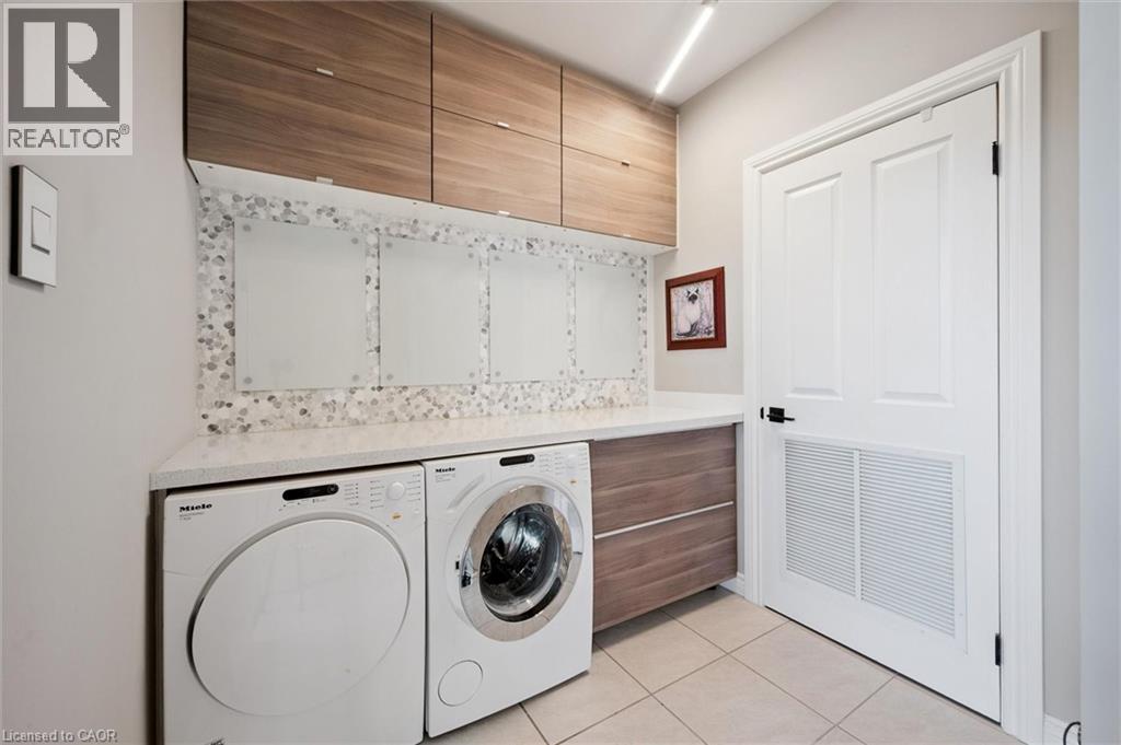 255 Keats Way Unit# 1404, Waterloo, Ontario  N2L 6N6 - Photo 20 - 40756500