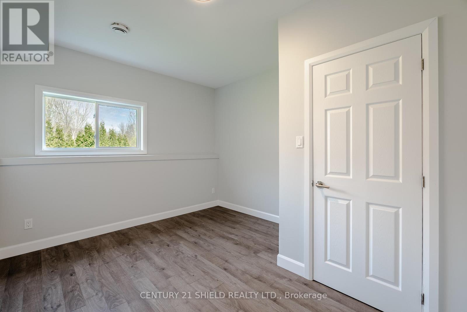 6371 Monument Way, South Glengarry, Ontario  K0C 2C0 - Photo 35 - X12353228