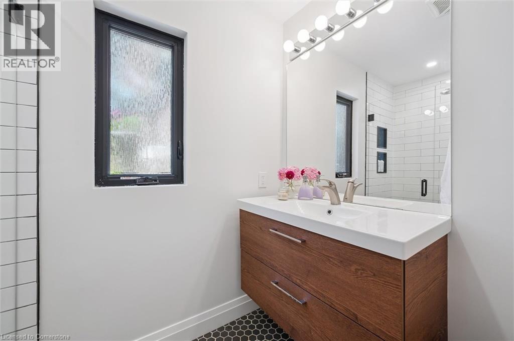 88 Callander Drive, Guelph, Ontario  N1E 4H8 - Photo 23 - 40756755