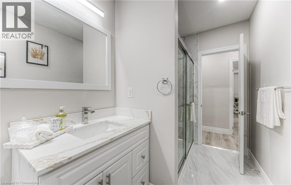 271 Bedford Road, Kitchener, Ontario  N2G 3A7 - Photo 24 - 40758442