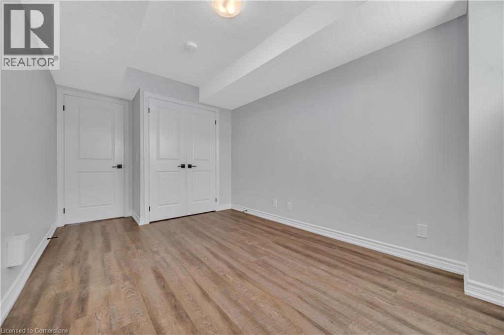 235 Chapel Hill Drive Unit# 11, Kitchener, Ontario  N2R 1N3 - Photo 16 - 40759566