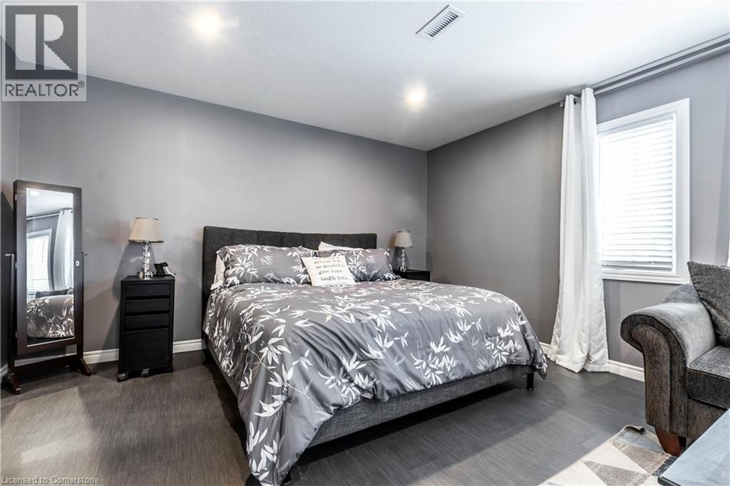 75 Sekura Crescent, Cambridge, Ontario  N1R 7C9 - Photo 32 - 40760119