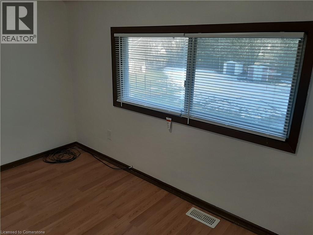 201 Erb Street E Unit# A, Waterloo, Ontario  N2J 1M7 - Photo 4 - 40760787