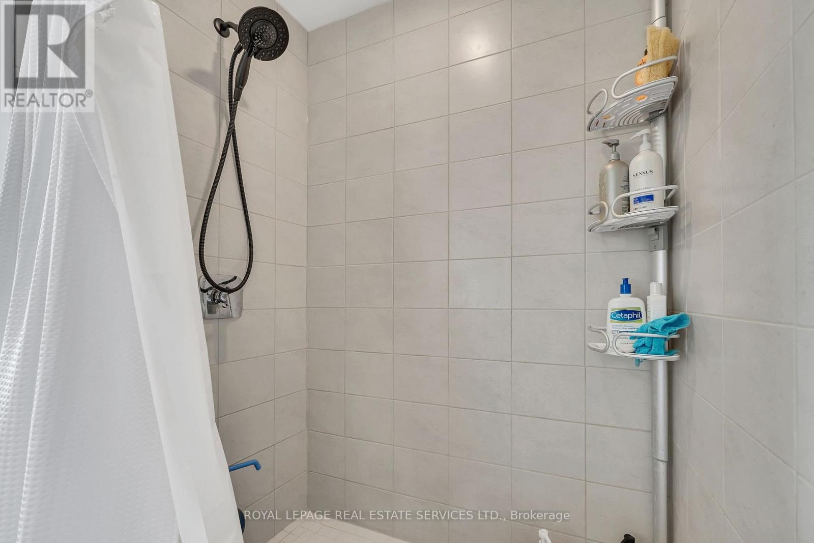 241 Longboat Run, Brantford, Ontario  N3T 5L5 - Photo 37 - X12340368