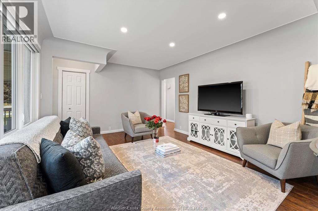 2748 Dandurand, Windsor, Ontario N9E 2E3 - Photo 10 - 25021119