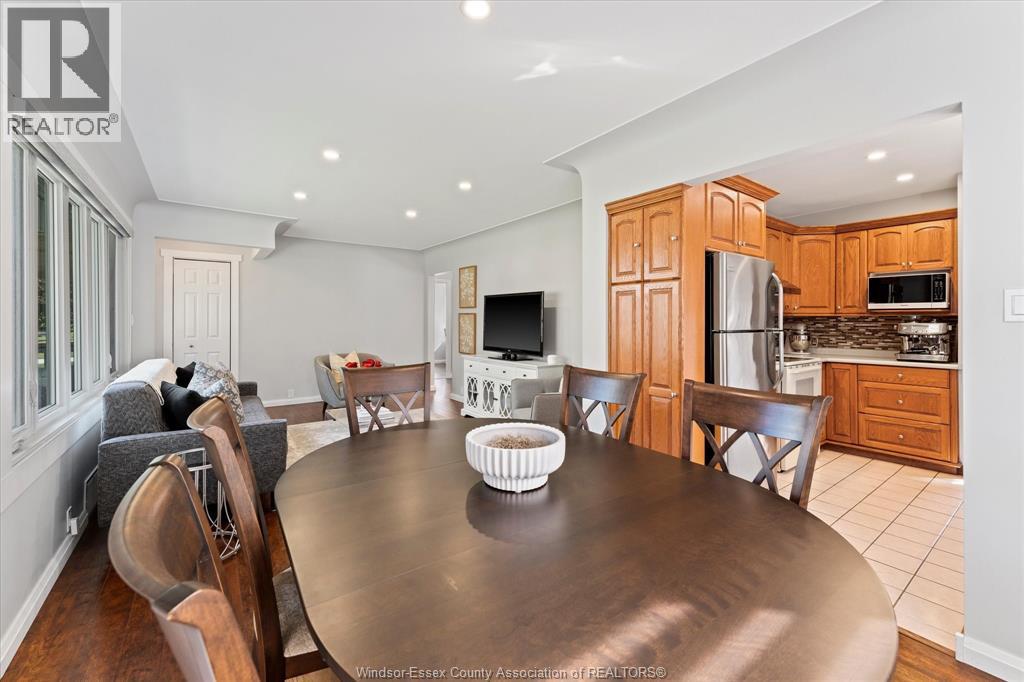 2748 Dandurand, Windsor, Ontario N9E 2E3 - Photo 13 - 25021119
