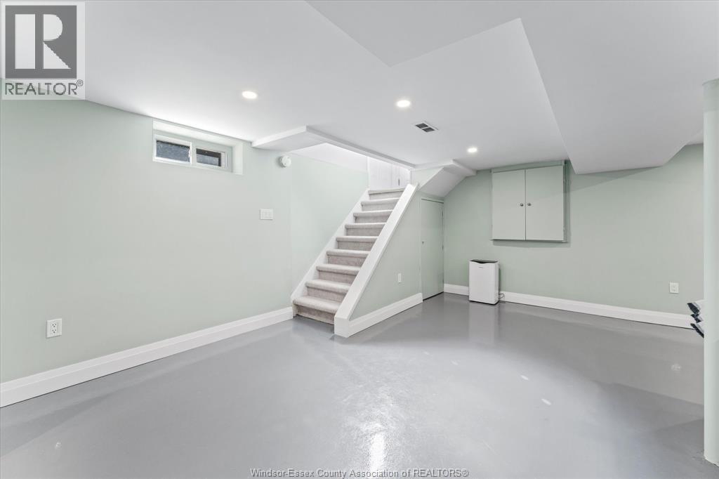 2748 Dandurand, Windsor, Ontario N9E 2E3 - Photo 24 - 25021119