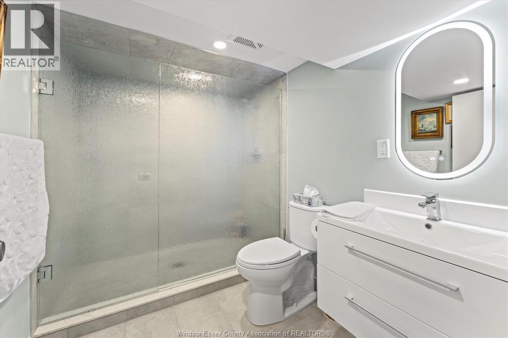 2748 Dandurand, Windsor, Ontario N9E 2E3 - Photo 28 - 25021119