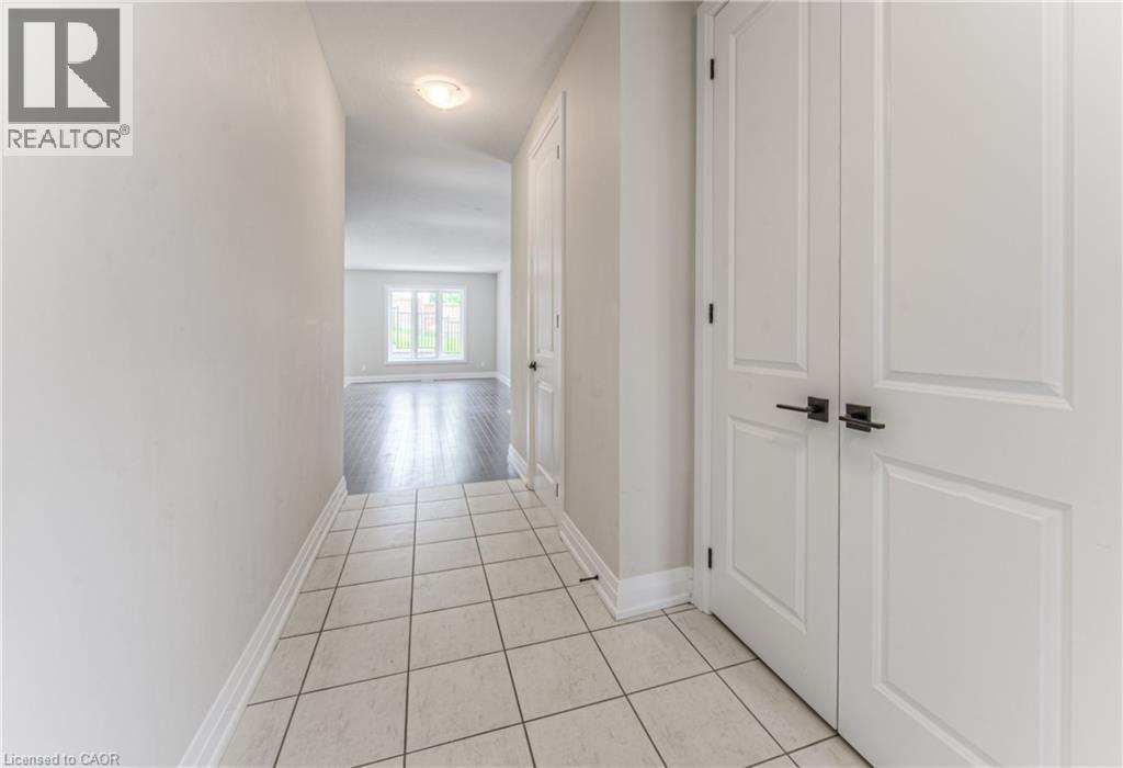 132 Ridgemount Street, Kitchener, Ontario  N2P 0K4 - Photo 4 - 40741664