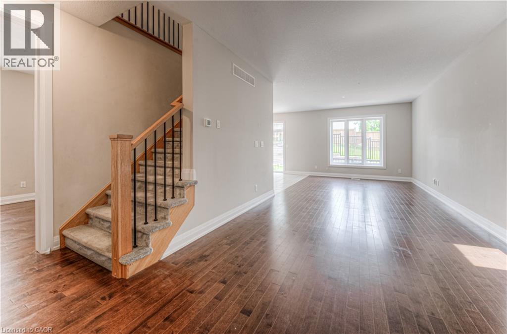 132 Ridgemount Street, Kitchener, Ontario  N2P 0K4 - Photo 6 - 40741664