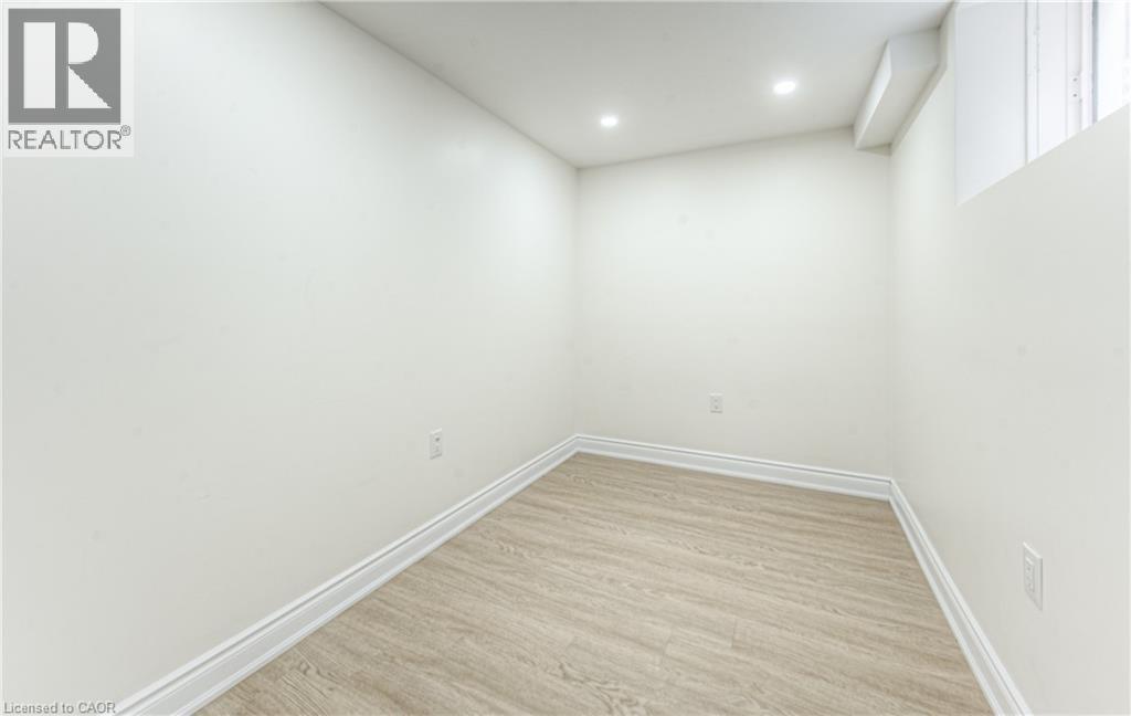 132 Ridgemount Street, Kitchener, Ontario  N2P 0K4 - Photo 40 - 40742358