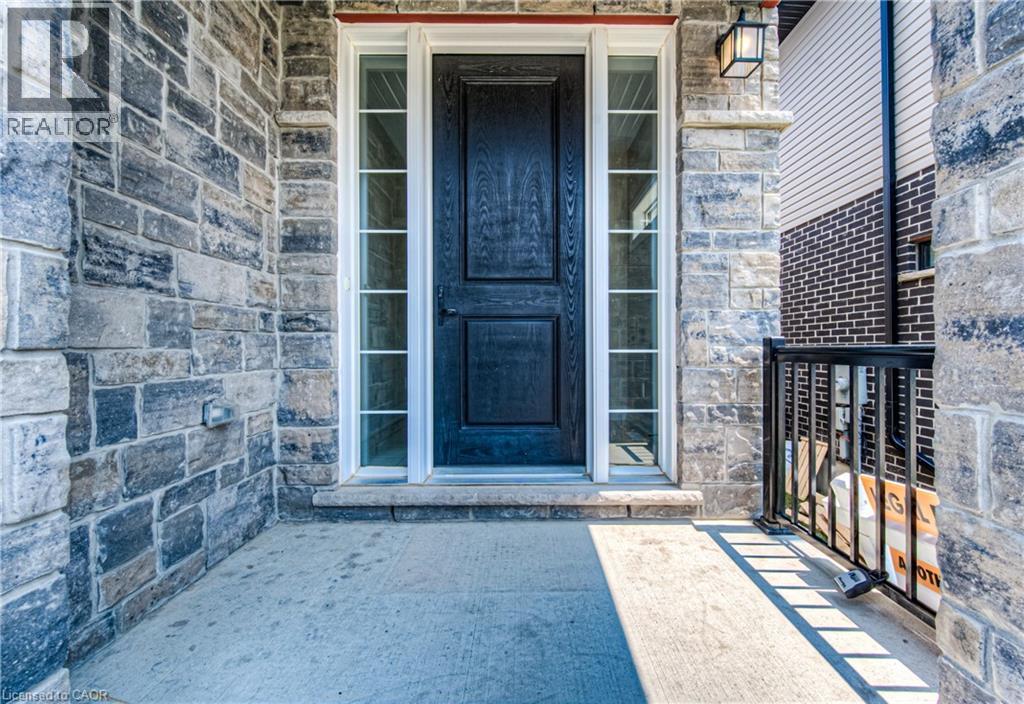 132 Ridgemount Street, Kitchener, Ontario  N2P 0K4 - Photo 3 - 40742358