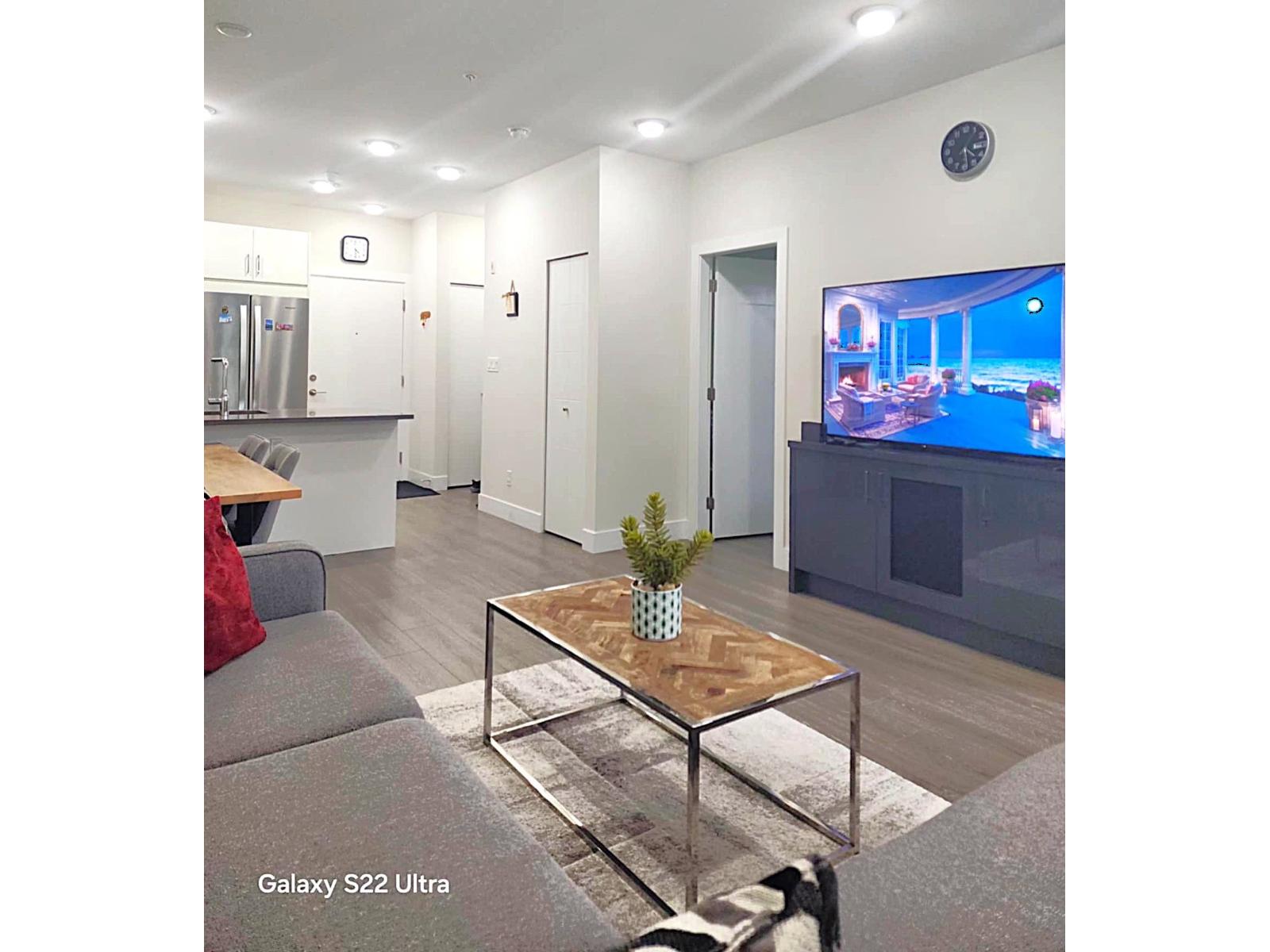 409 15351 101 Avenue, Surrey, British Columbia  V3R 0G2 - Photo 1 - R3035559