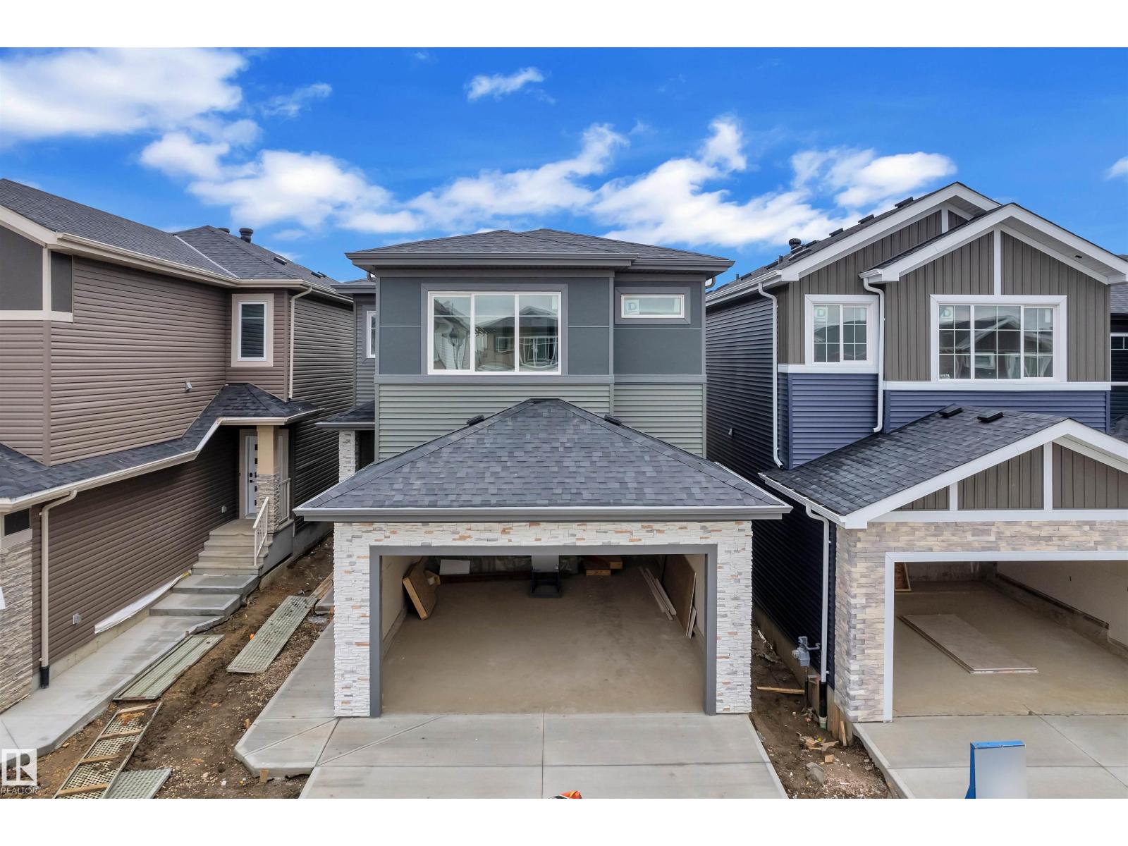 3519 42 AV, Beaumont, Alberta