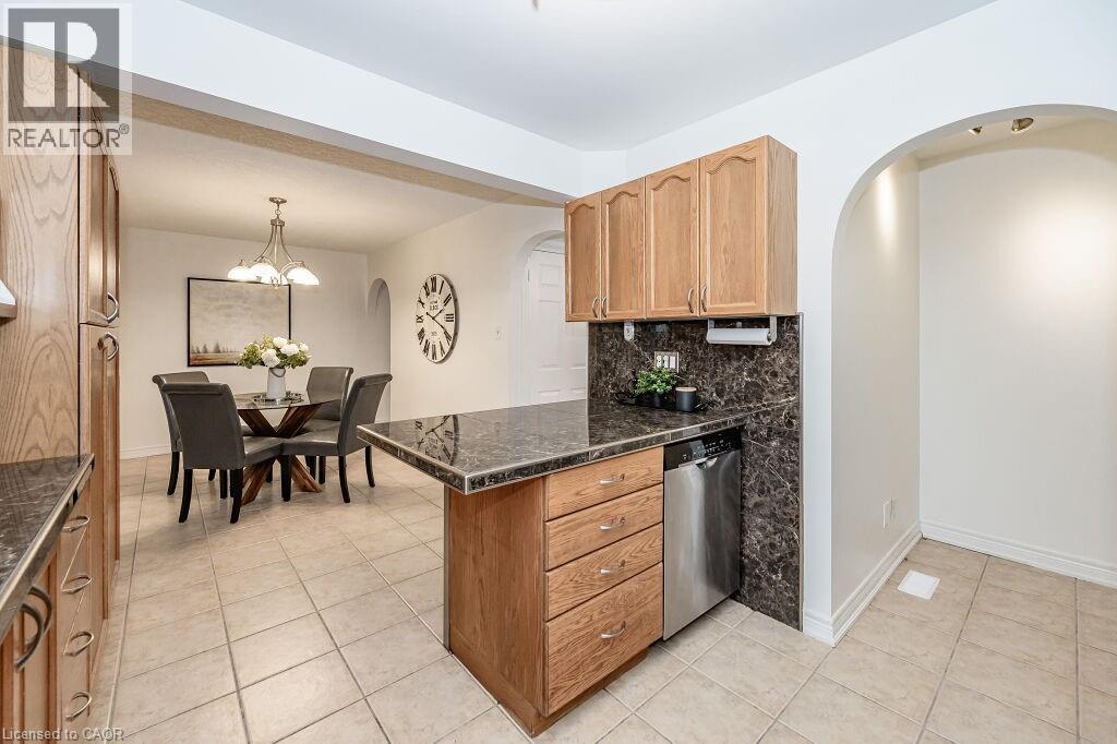 61 Schueller Street, Kitchener, Ontario  N2K 3W2 - Photo 12 - 40745003