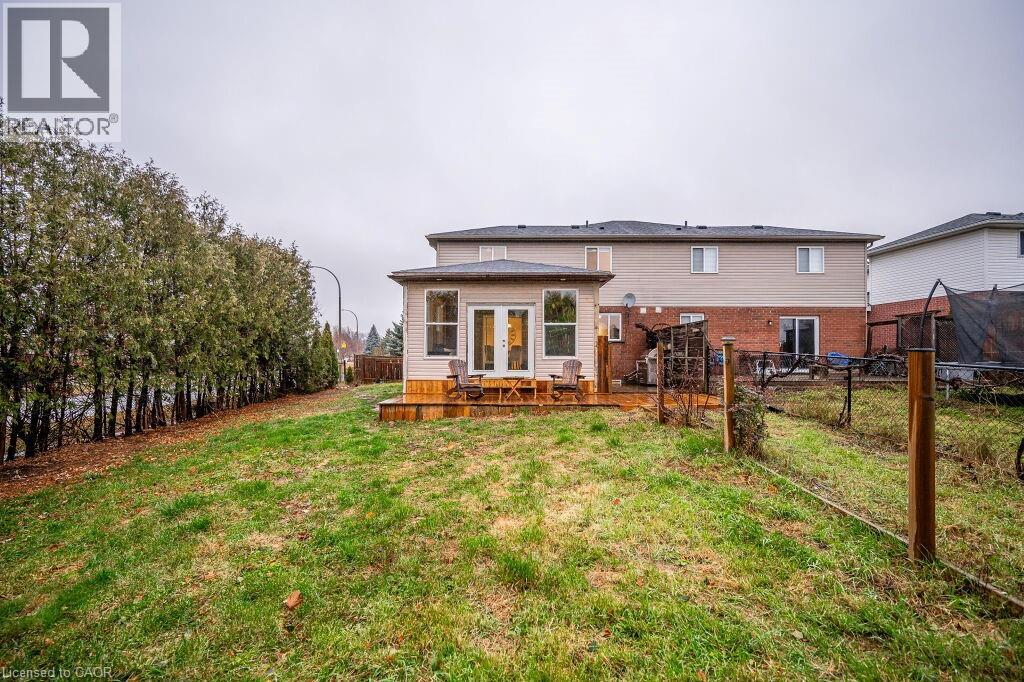61 Schueller Street, Kitchener, Ontario  N2K 3W2 - Photo 36 - 40745003