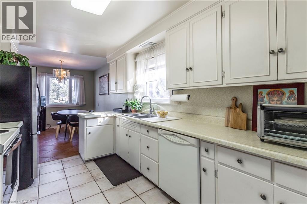 141 Riverbank Drive, Cambridge, Ontario  N3H 4R6 - Photo 9 - 40745330