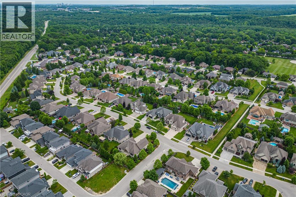 Photo 6 of 50 for 39 Earlscourt Terrace