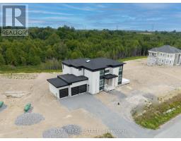 5 OPENSHAW PLACE, Clarington, Ontario