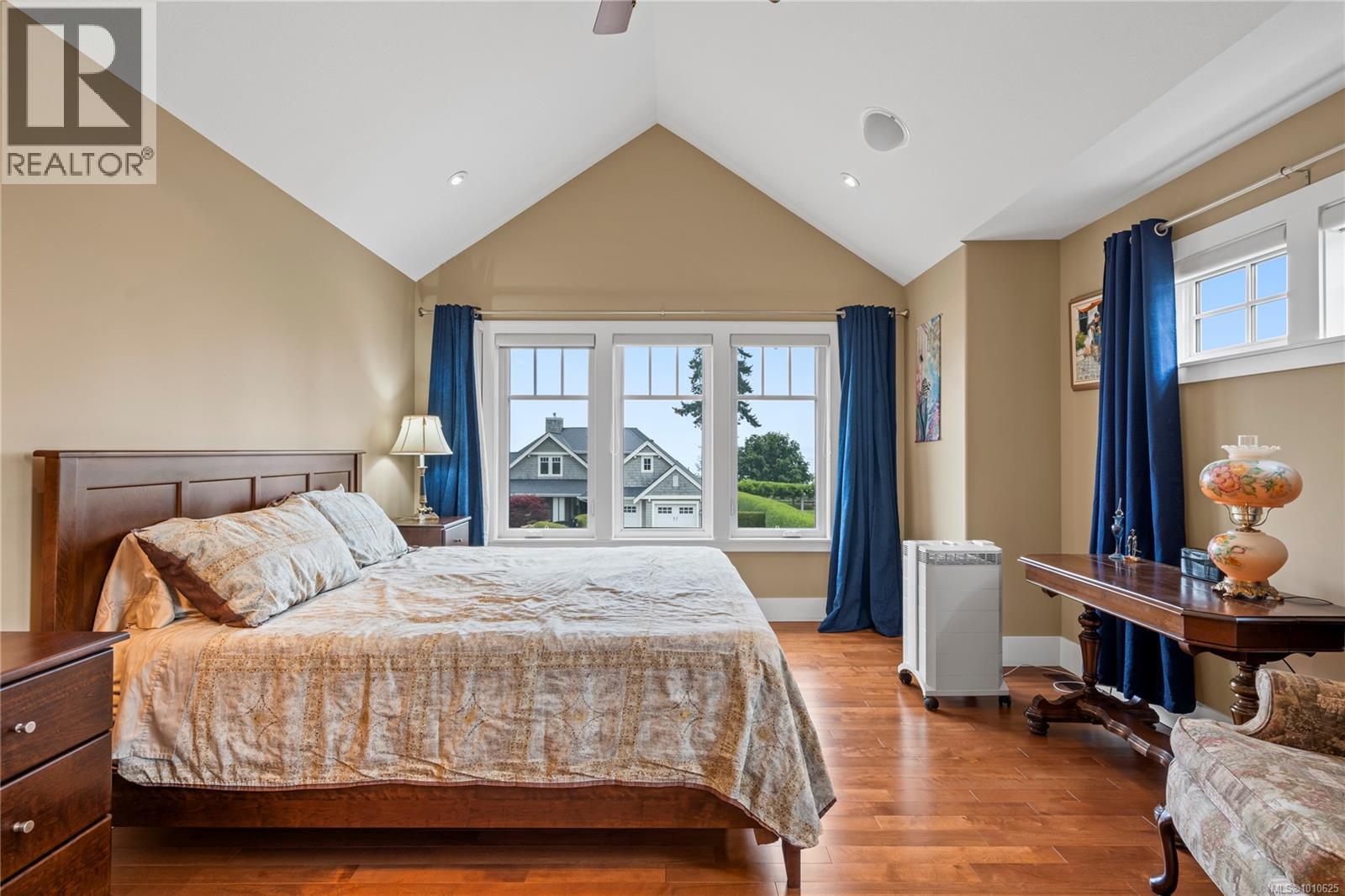 942 Bluffs Dr, Qualicum Beach, British Columbia  V9K 0A2 - Photo 10 - 1010625