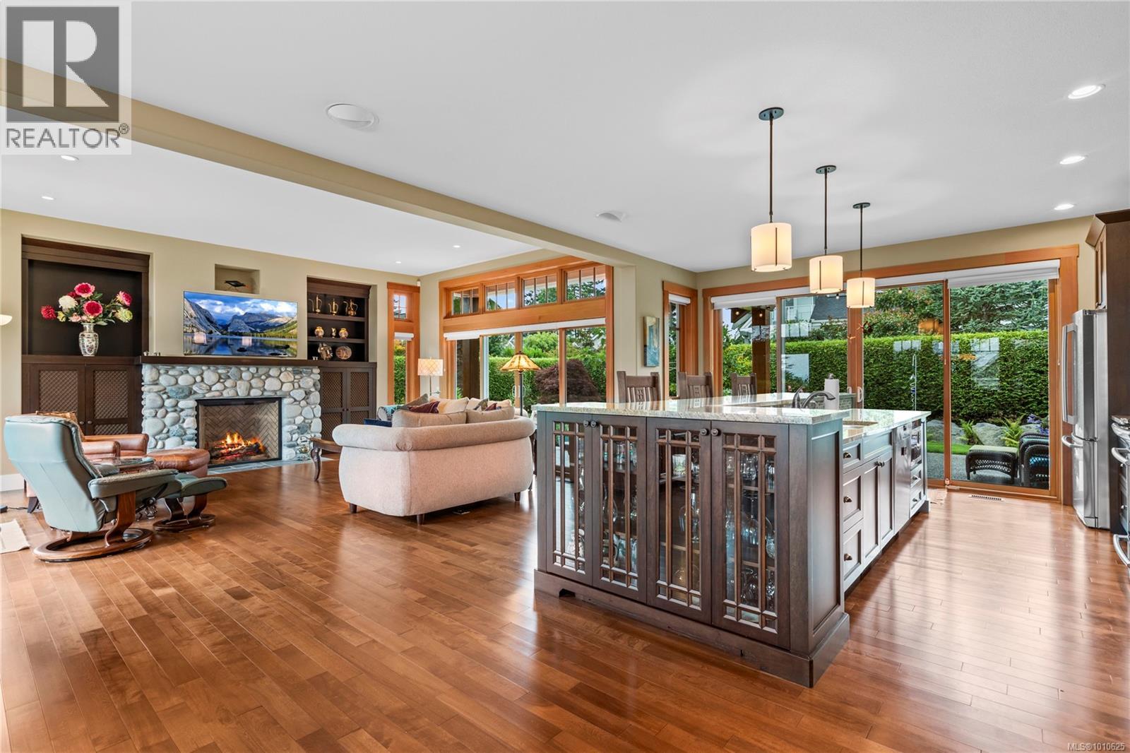 942 Bluffs Dr, Qualicum Beach, British Columbia  V9K 0A2 - Photo 6 - 1010625