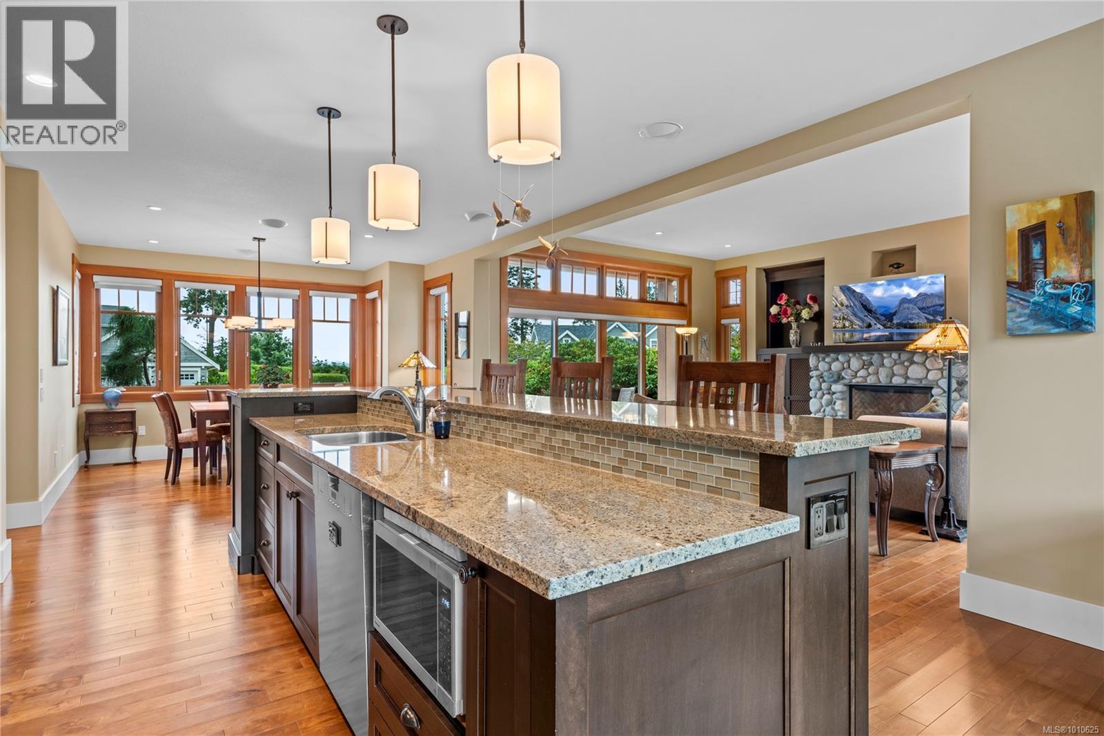942 Bluffs Dr, Qualicum Beach, British Columbia  V9K 0A2 - Photo 25 - 1010625