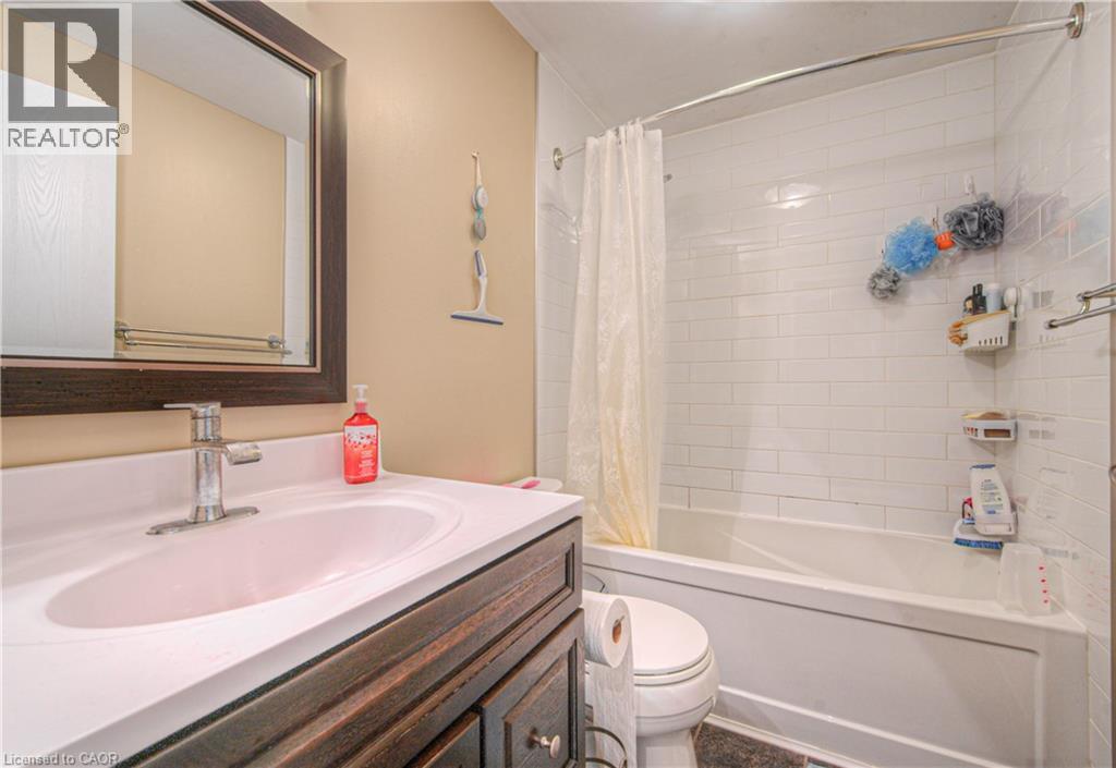 35 Green Valley Drive Unit# 1412, Kitchener, Ontario  N2P 2A5 - Photo 14 - 40750274