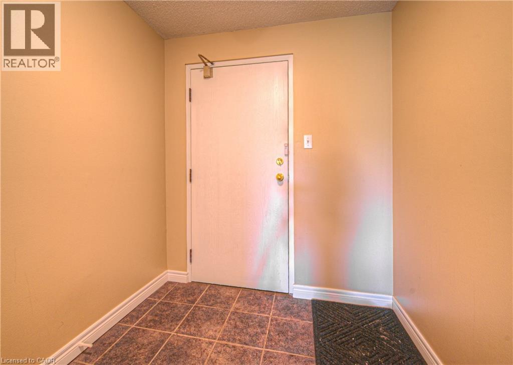 35 Green Valley Drive Unit# 1412, Kitchener, Ontario  N2P 2A5 - Photo 5 - 40750274