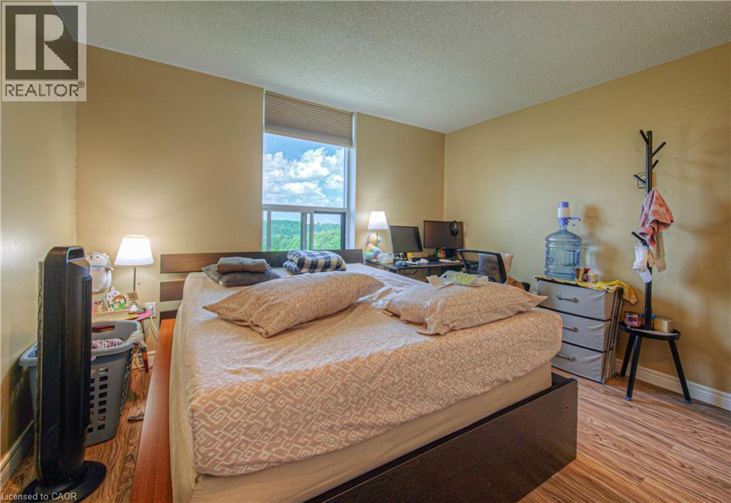 35 Green Valley Drive Unit# 1412, Kitchener, Ontario  N2P 2A5 - Photo 16 - 40750274