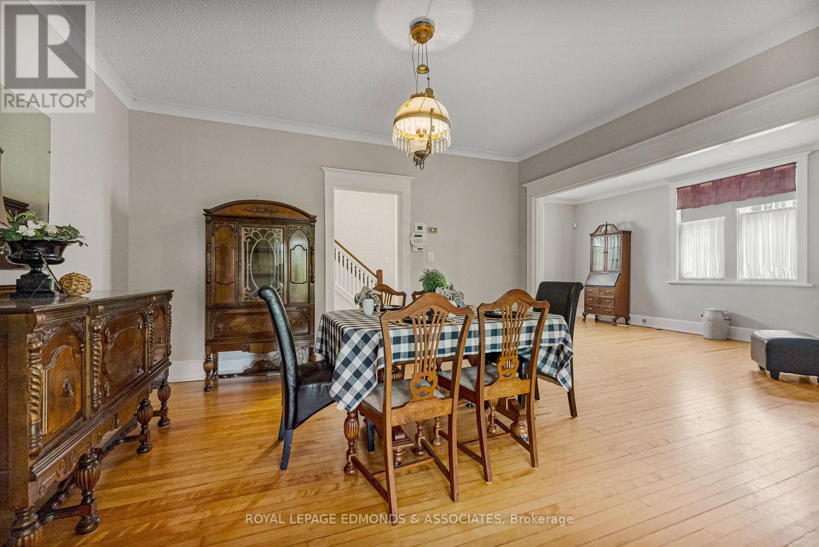 400 Centre Street, Pembroke, Ontario  K8A 1J5 - Photo 13 - X12353305