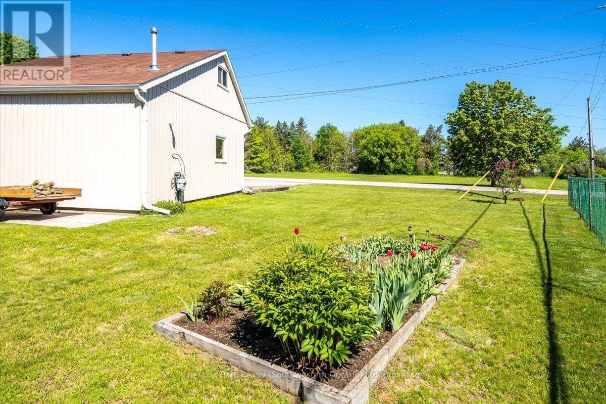 31 Sunset Street, East Gwillimbury, Ontario  L9N 1H1 - Photo 39 - N12178655