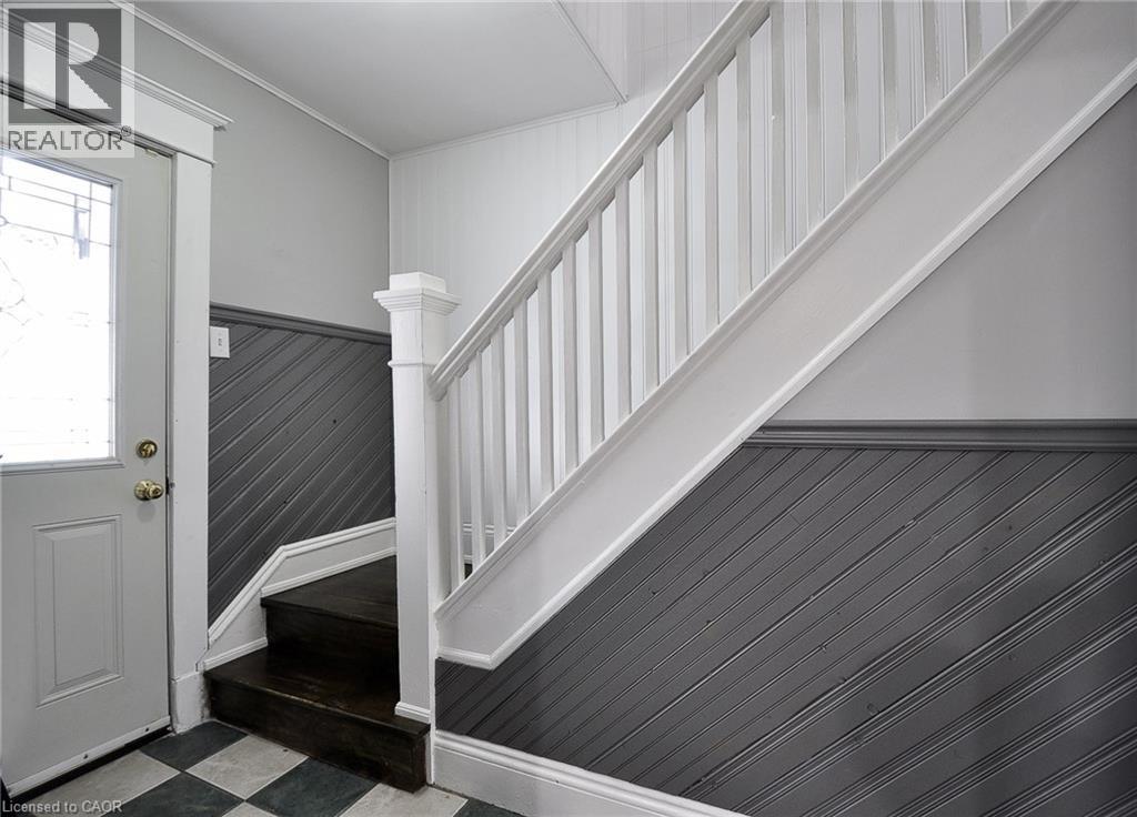 140 Francis Street, Cambridge, Ontario  N1S 2A3 - Photo 6 - 40750870