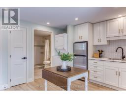 30 Cluthe Crescent, Kitchener, Ca