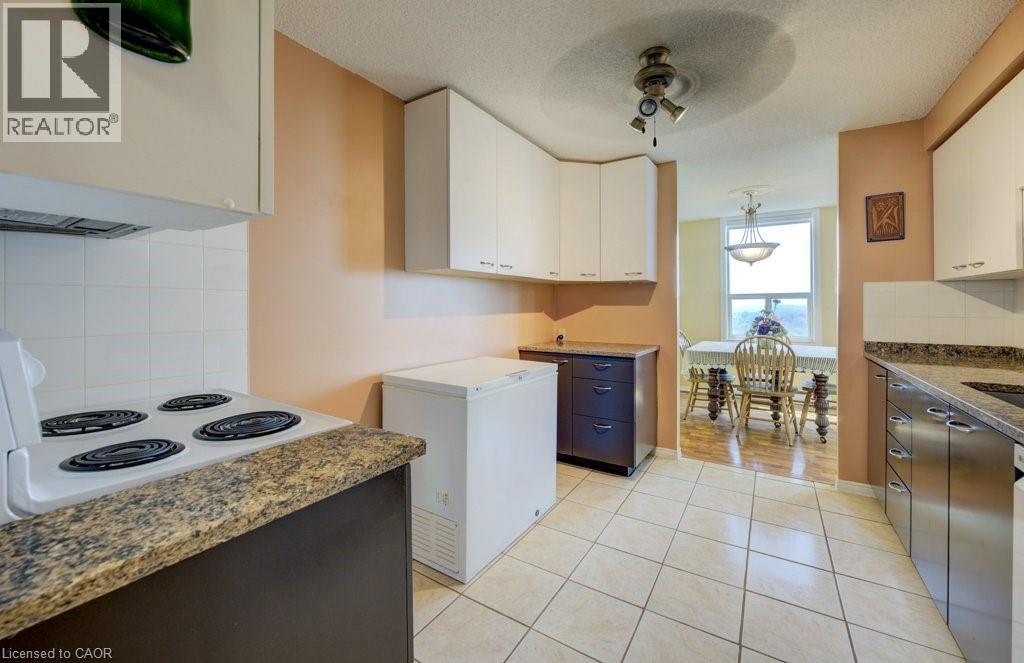 55 Green Valley Drive Unit# 1710, Kitchener, Ontario  N2P 1Z6 - Photo 3 - 40751458