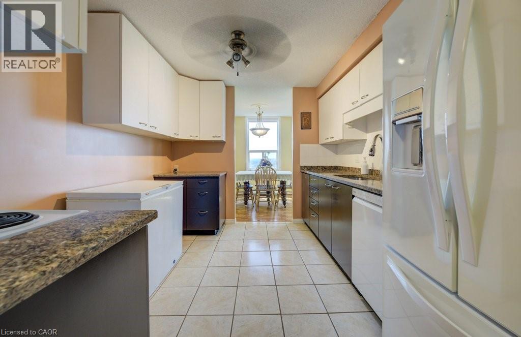 55 Green Valley Drive Unit# 1710, Kitchener, Ontario  N2P 1Z6 - Photo 2 - 40751458