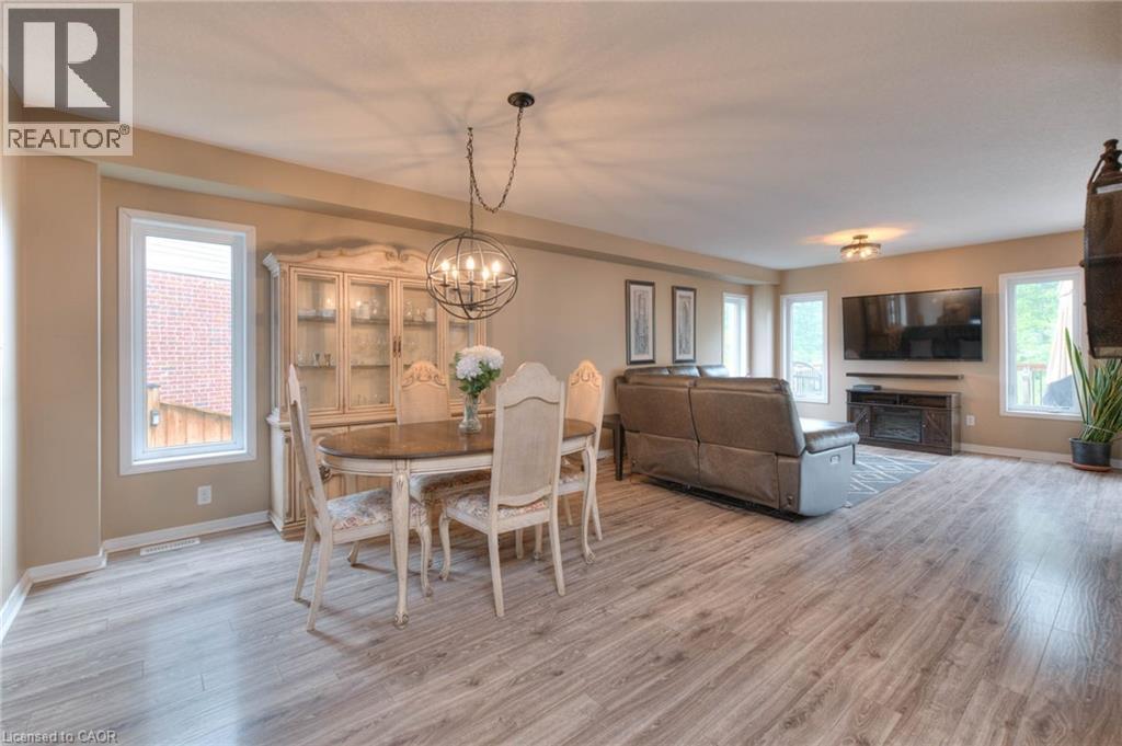 288 Steepleridge Street, Kitchener, Ontario  N2P 0B4 - Photo 10 - 40752739