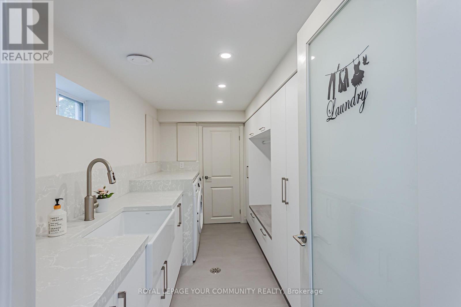 2903 Salerno Crescent, Mississauga, Ontario  L5N 1T3 - Photo 22 - W12353211
