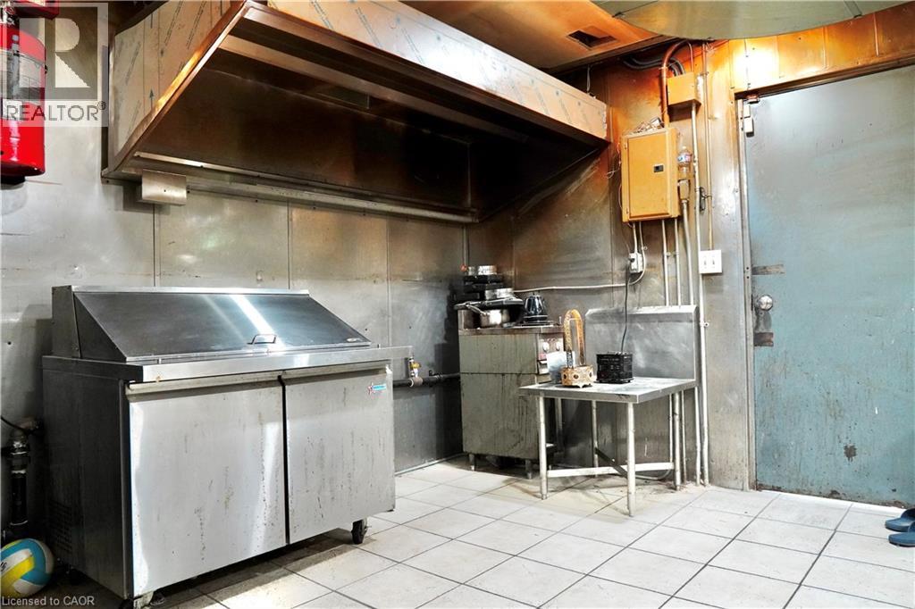 612 King Street E, Kitchener, Ontario  N2G 2M1 - Photo 18 - 40754822