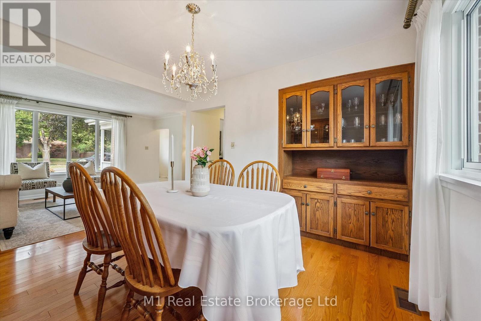 560 Paisley Road, Guelph, Ontario  N1H 2S1 - Photo 16 - X12353276