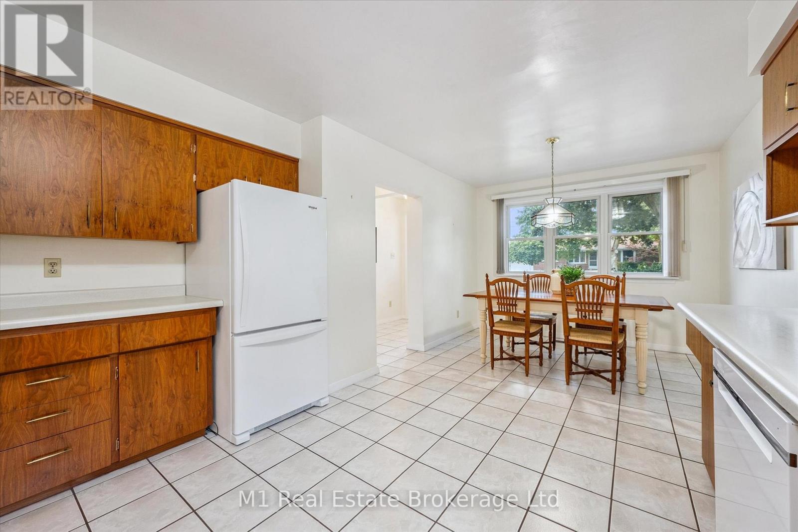 560 Paisley Road, Guelph, Ontario  N1H 2S1 - Photo 24 - X12353276