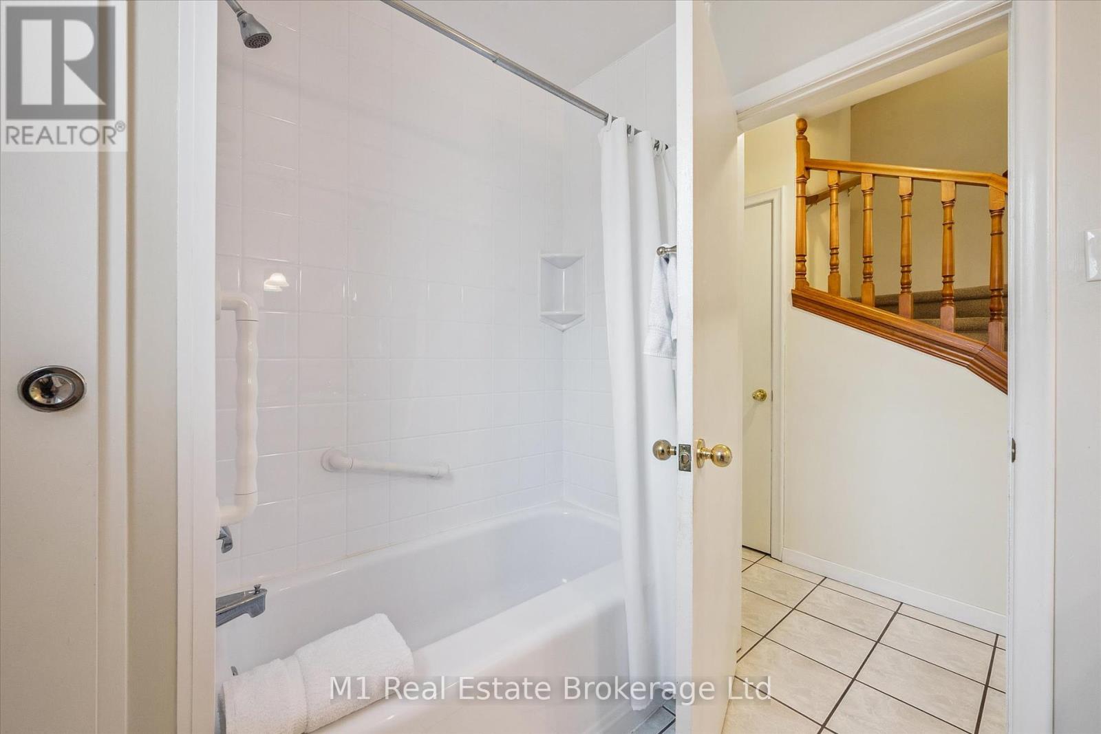 560 Paisley Road, Guelph, Ontario  N1H 2S1 - Photo 30 - X12353276